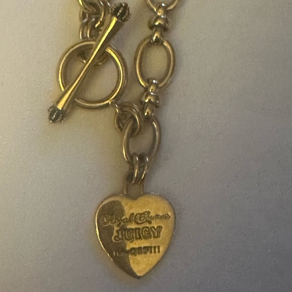 Juicy Couture Gold Heart Charm necklace - Picture 2 of 4
